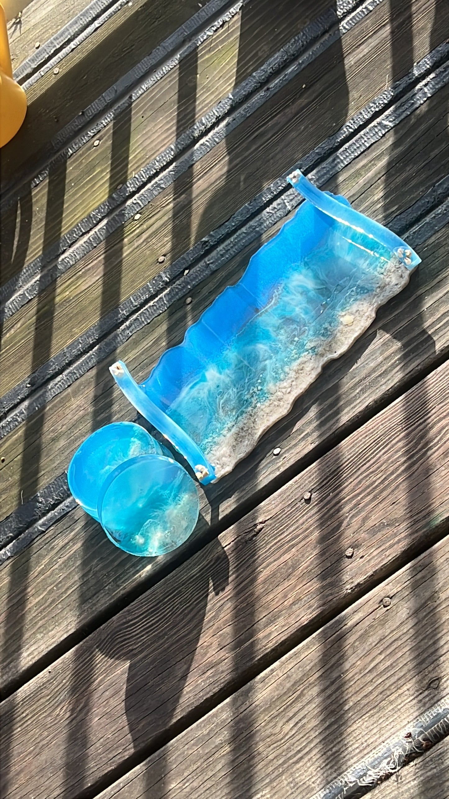 Resin serving trays